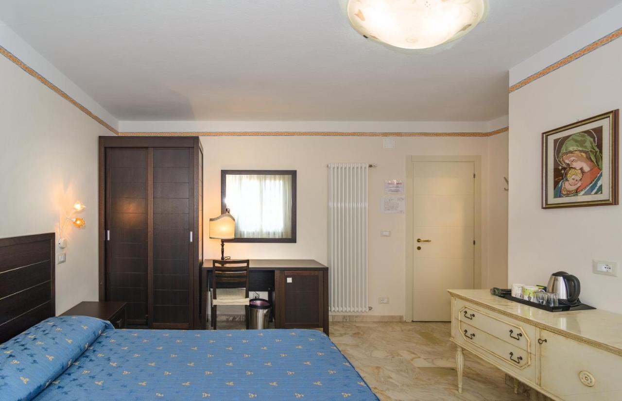 B&B Da Pio Pietrasanta Buitenkant foto