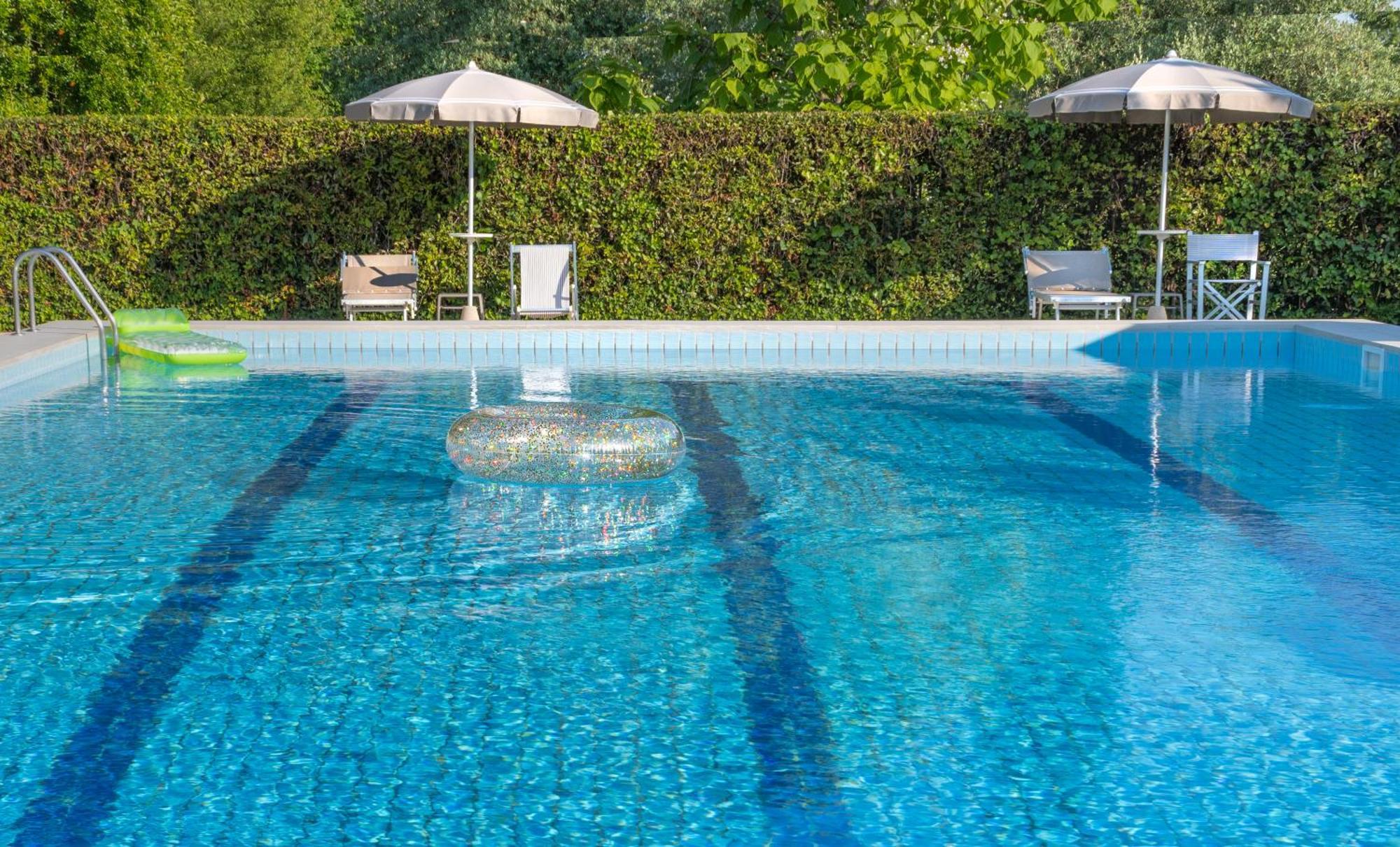 B&B Da Pio Pietrasanta Buitenkant foto