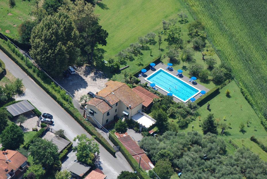 B&B Da Pio Pietrasanta Buitenkant foto